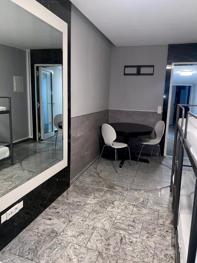 Hotel Moji Koeln Sieversstrasse Zewnętrze zdjęcie