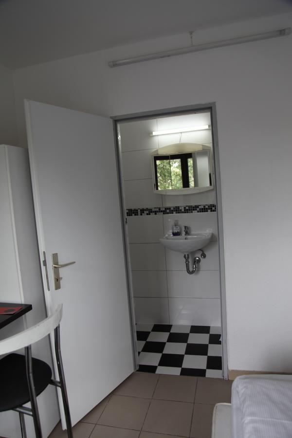 Hotel Moji Koeln Sieversstrasse Zewnętrze zdjęcie