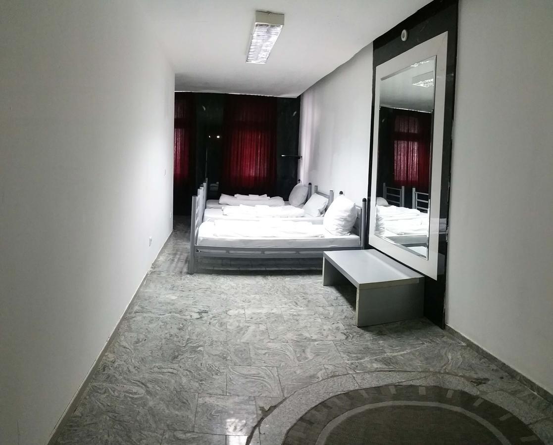 Hotel Moji Koeln Sieversstrasse Zewnętrze zdjęcie