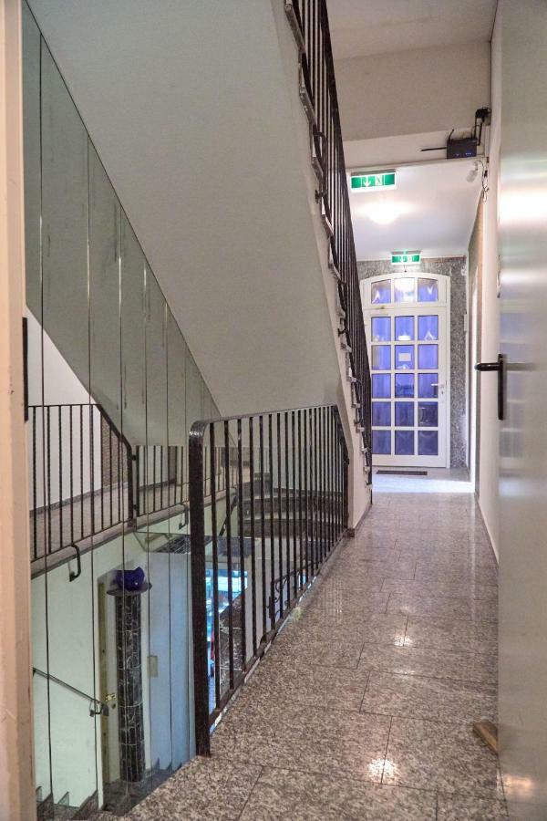 Hotel Moji Koeln Sieversstrasse Zewnętrze zdjęcie